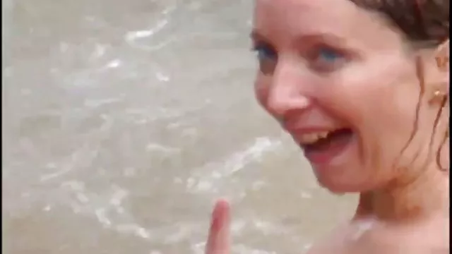 Najlepsze porno bez rejestracji Gorący seks piękna dziewczyna kamerki sex free Jensen przesuwa jej cipki przed kamerką