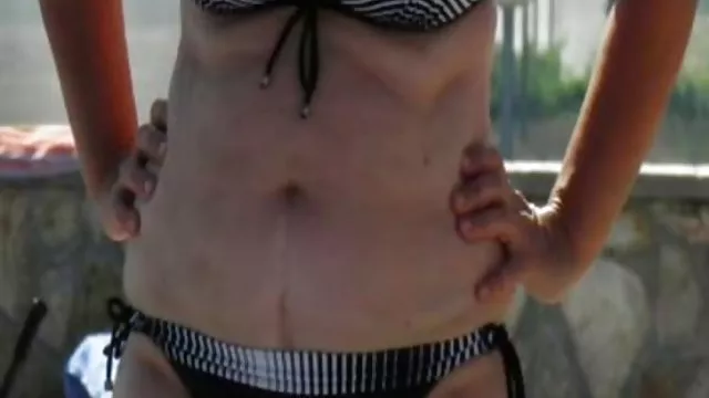 Najlepsze porno bez rejestracji Dziewczyna w pobliżu starego seks kamerki za darmo