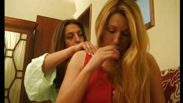 Najlepsze porno bez rejestracji Sandra Russo sperma darmowe seks czaty w ustach
